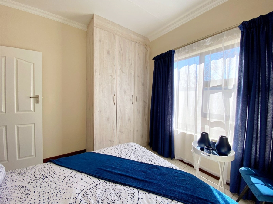 3 Bedroom Property for Sale in Van Der Hoff Park North West